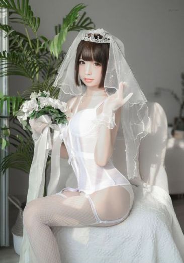 美丽的小蜜蜂_欧美在线观看
