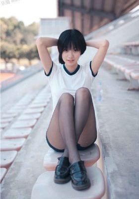 催眠巨乳家族_超清免费观看超清