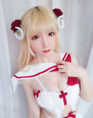 裤袜世界动漫_4K在线观看