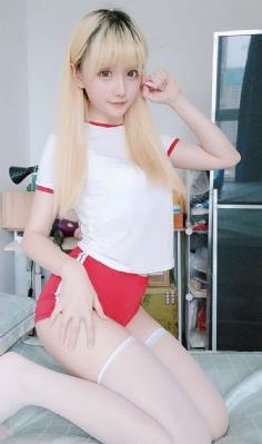 美女免费在线_高清完整版免费在线观看