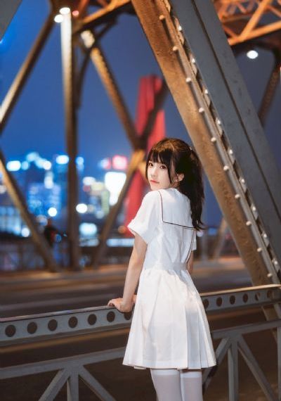 上原亚衣av无删减观看_720手机免费观看完整