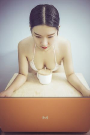 午夜电影剧场_DVD迅雷电影在线
