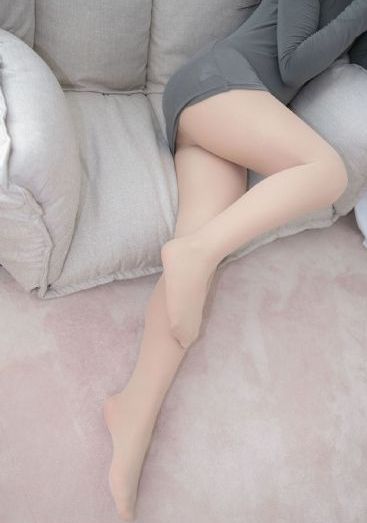 美女四肢被绑在床扒衣小说_BD版国语迅雷下载
